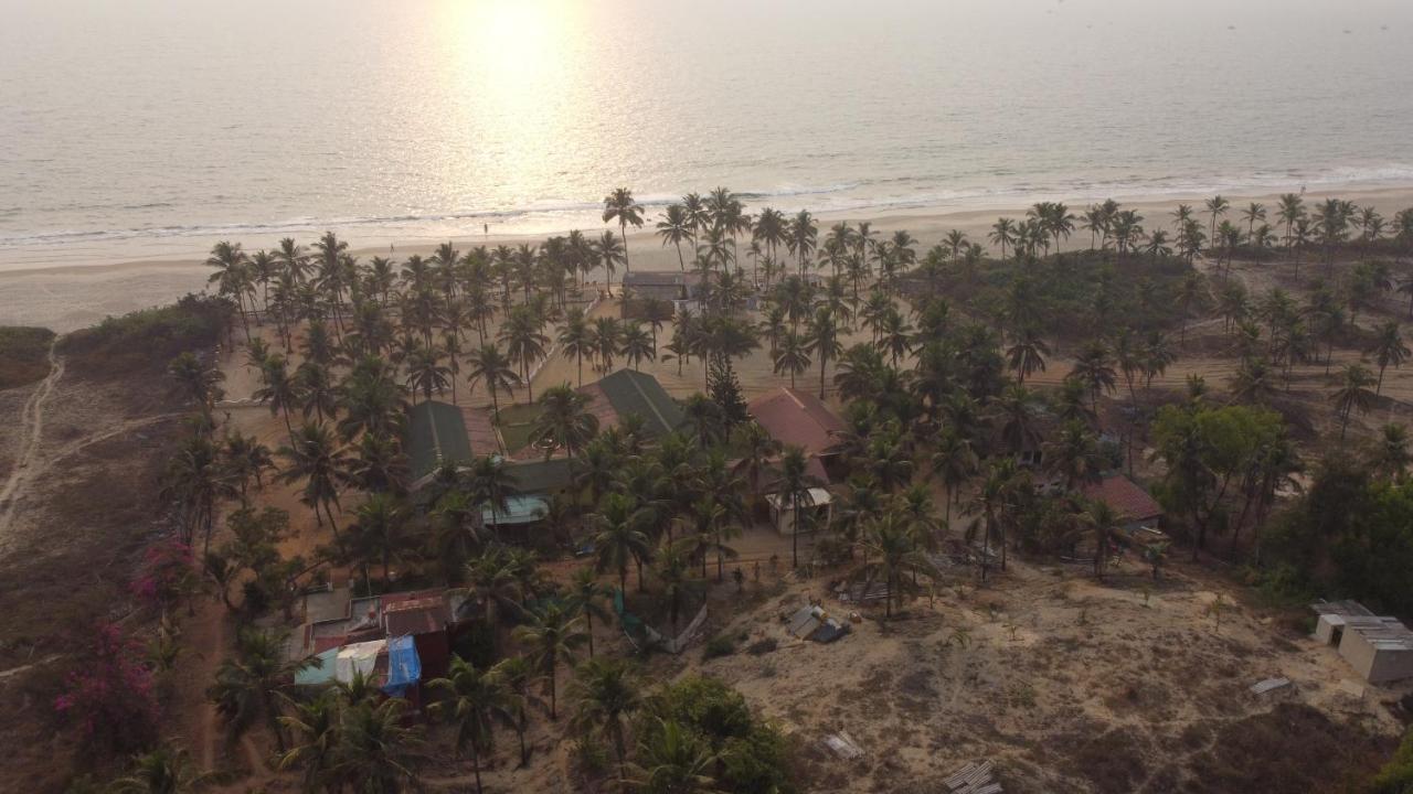 C Roque Beach Resort Colva Eksteriør billede
