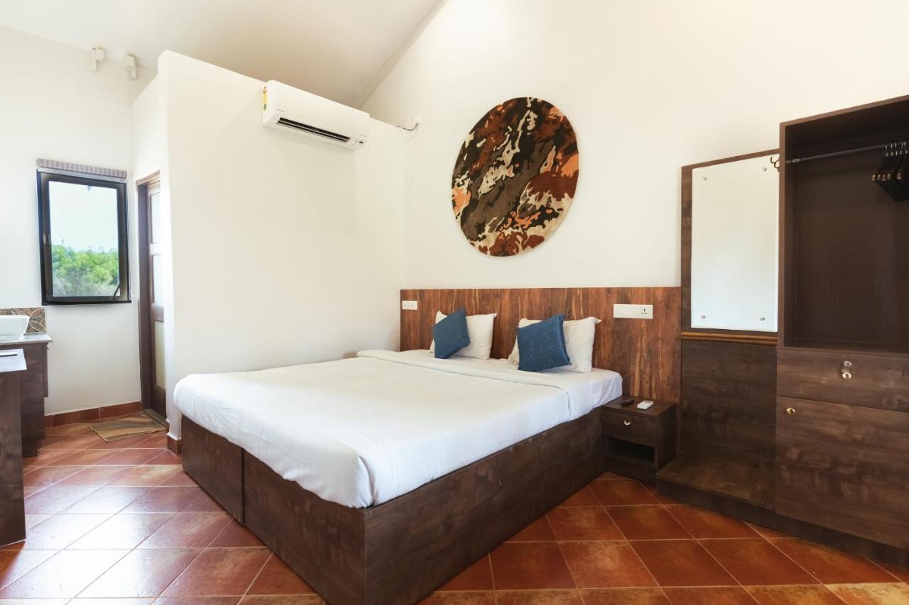 C Roque Beach Resort Colva Eksteriør billede